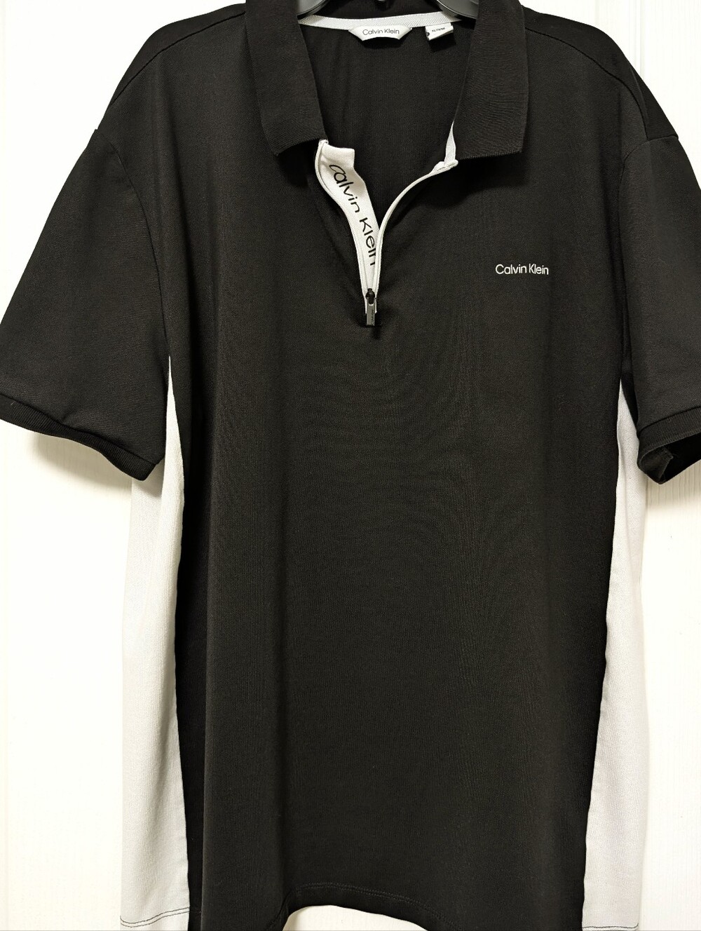 Calvin Klein Black Quarter Zip Polo Shirt. Size XL